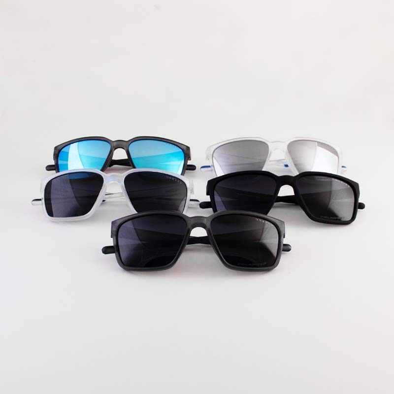 عینک آفتابی زنانه و مردانه برند Oakley مدل TO4916 - تصویر 4