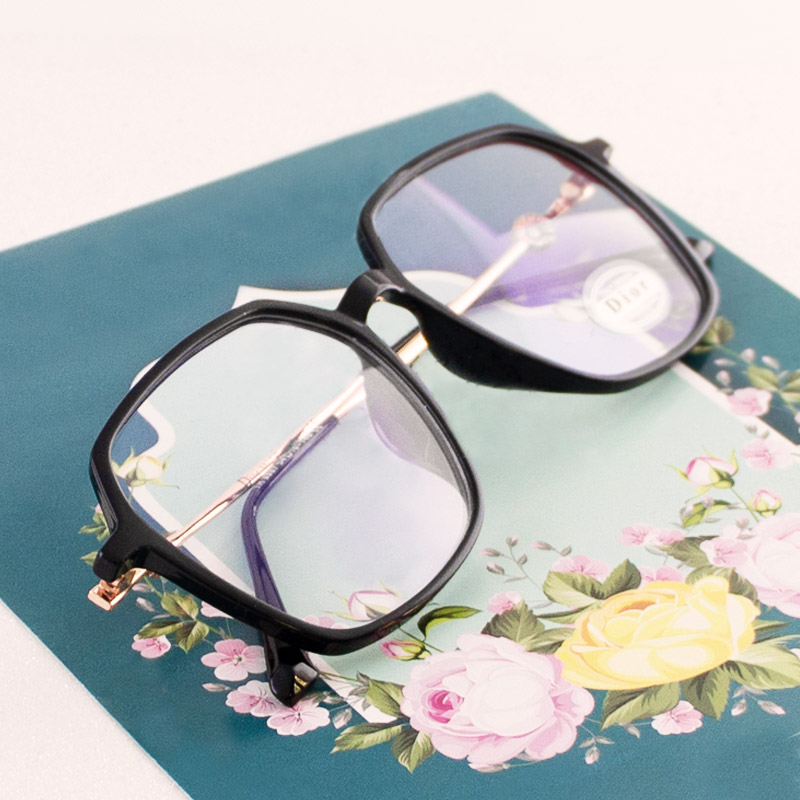 عینک طبی زنانه برند Dior مدل TR8887 - تصویر 3