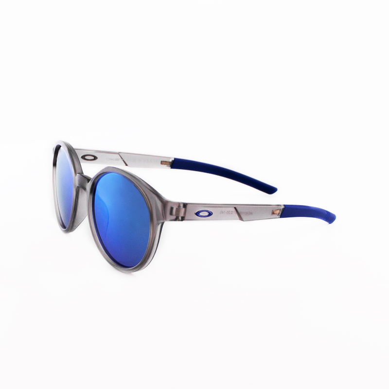 عینک آفتابی زنانه و مردانه برند Oakley مدل WG83110 - تصویر 5